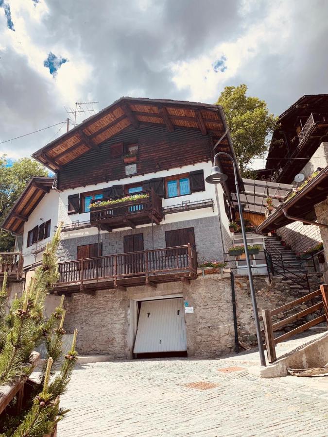 Piccola Residenza Apartment Champoluc Exterior foto